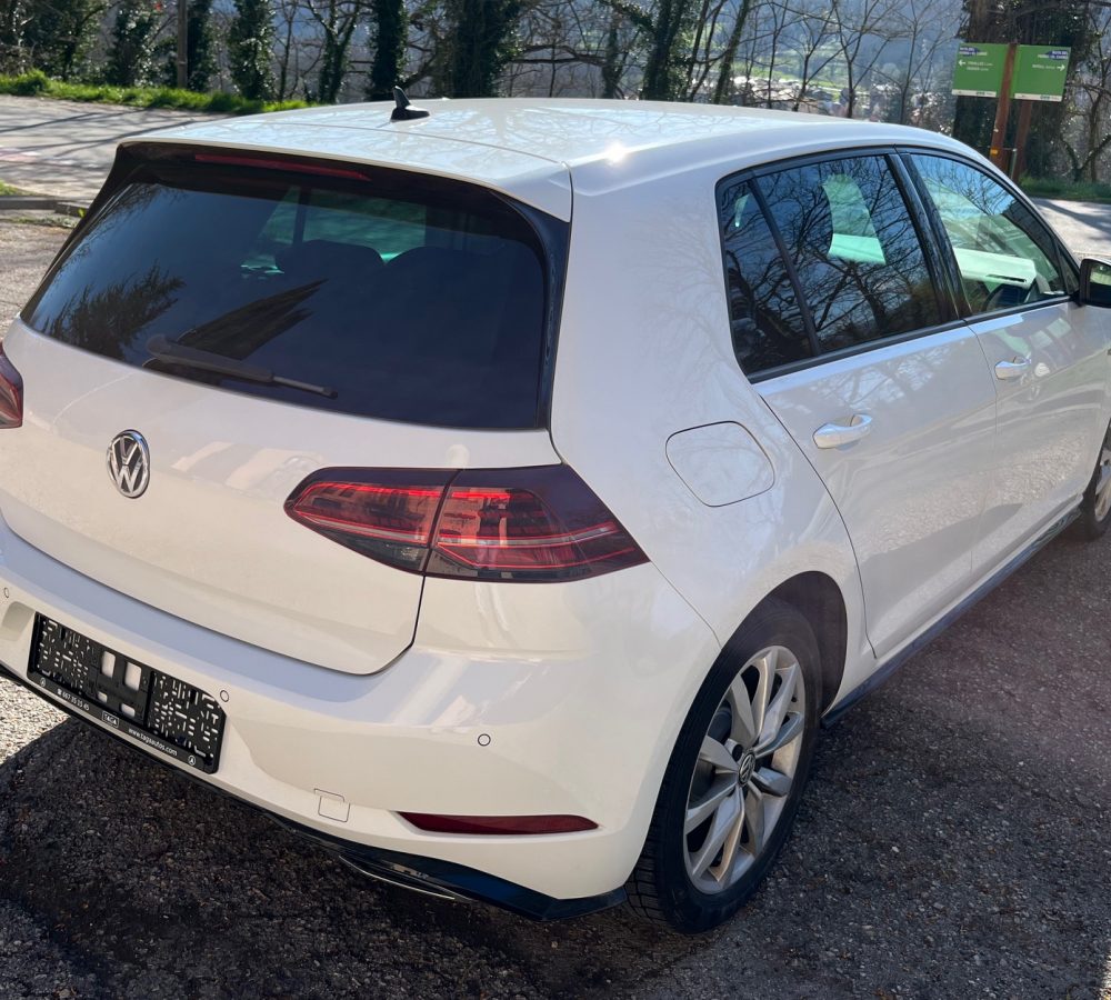 golf_338_hintenseite