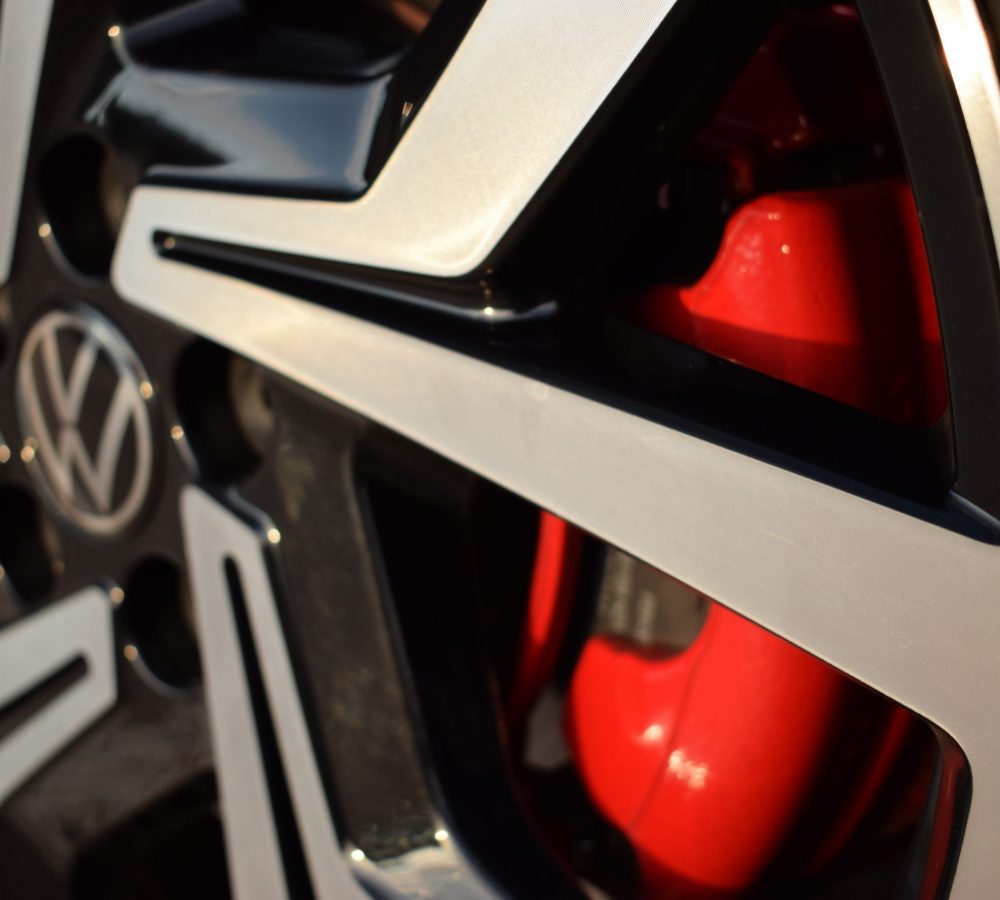 Disc de fre vermell llantes 18" VW Polo GTI